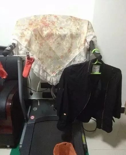 想買跑步機(jī)卻害怕變成晾衣架 這幾個(gè)因素確定了再買不遲